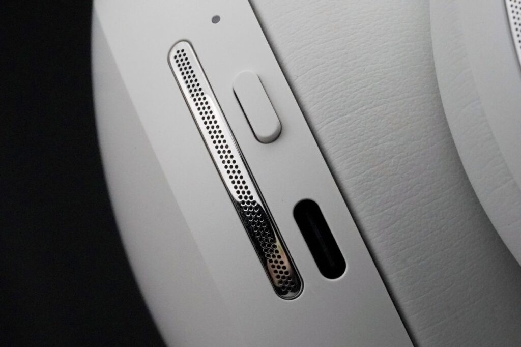 Sonos Ace kabellose Over-Ear-Kopfhörer Anschlüsse