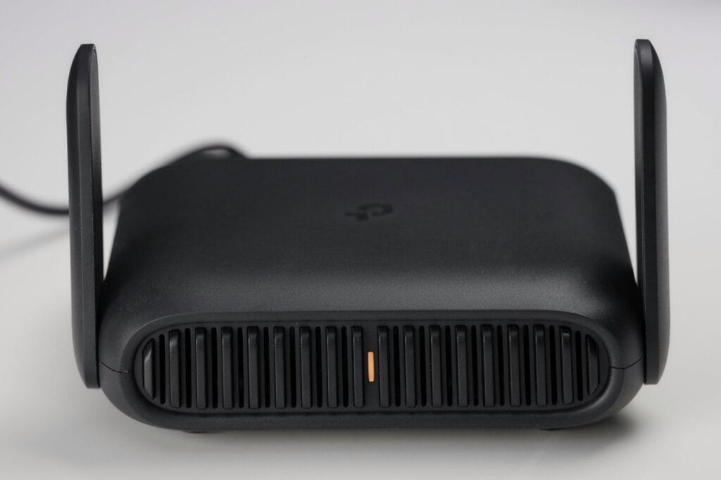 Das TP-Link TL-WR3602BE ist klein, chic und handlich
