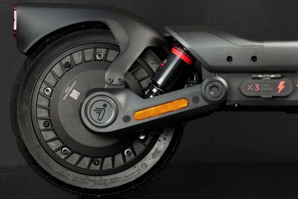 Segway-Ninebot-MAX-G3-Federung